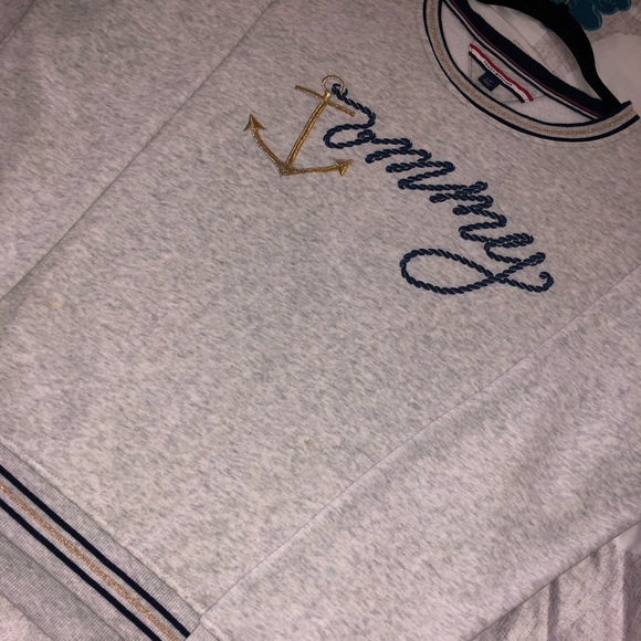 Tommy Hilfiger Sweatshirt - Picture 1 of 2
